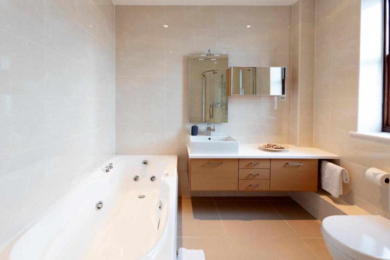 Hampden Apartments - The Henry Windsor Ngoại thất bức ảnh